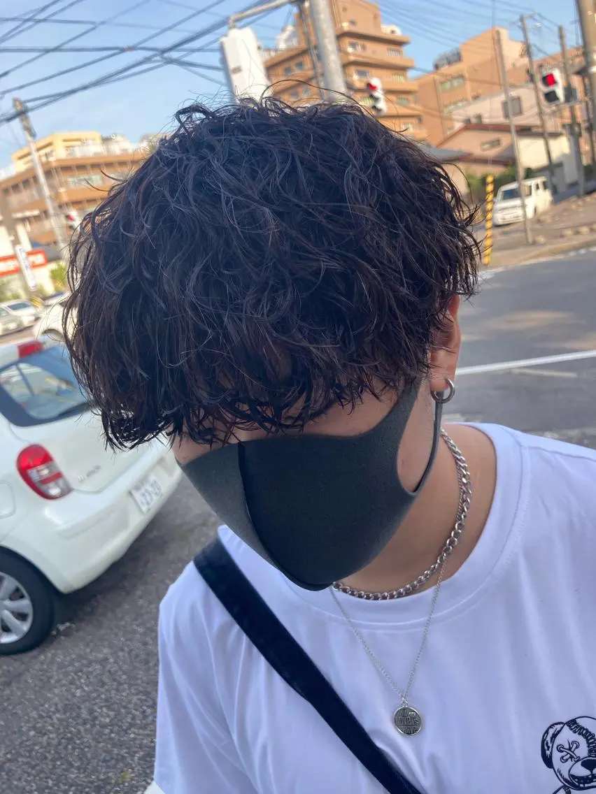 ミディアム パーマ メンズ 波巻きパーマ パーマが得意な【最高 悠斗】のヘアスタイル