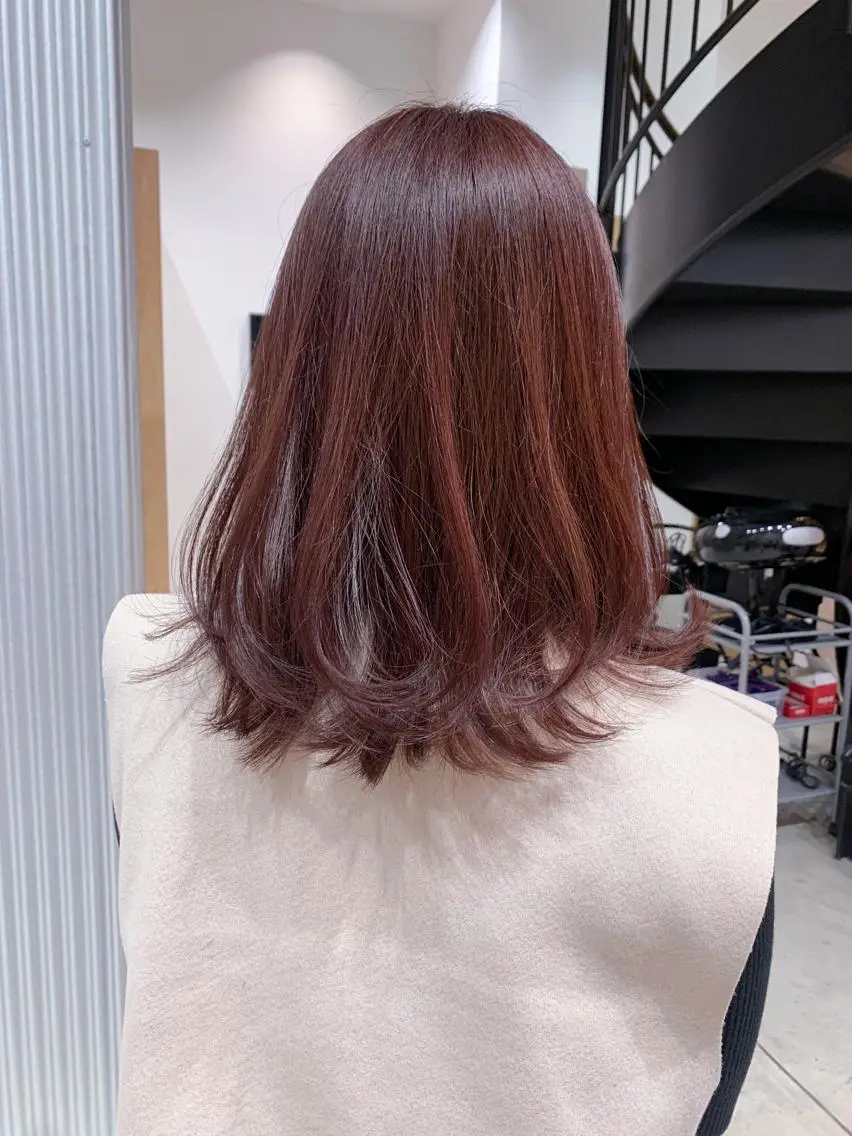 セミロング カラー ヘアアレンジ ヘアカラー トリートメント yuka .のヘアスタイル