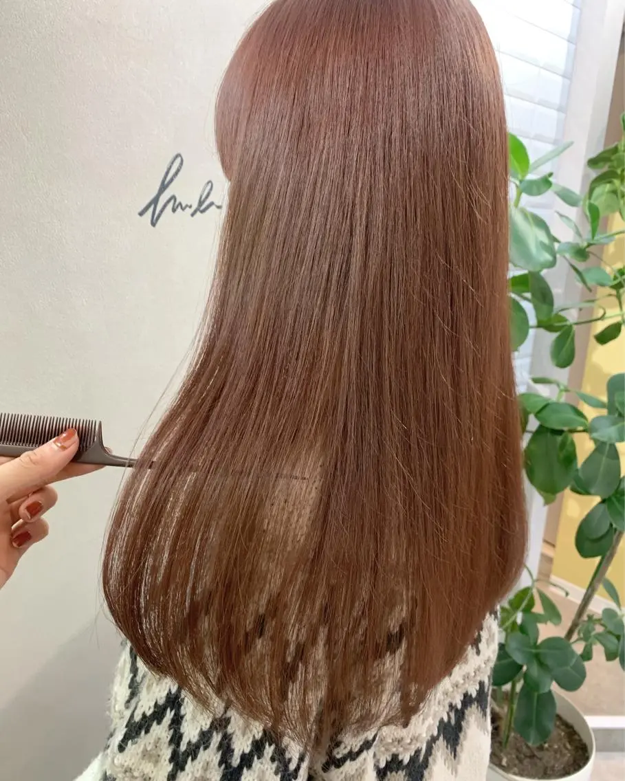 ロング カラー ベージュカラー ブリーチ ピンクカラー ピンクベージュ カット ヘアカラー トリートメント hubhair レイヤー/透明感のヘアスタイル
