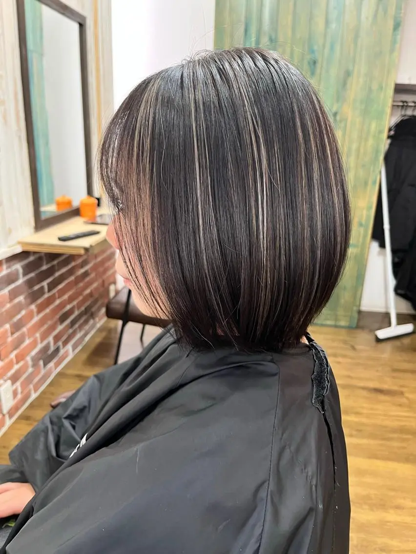 ミディアム 大久保寿高✨ なりたい色を叶える✨のヘアスタイル