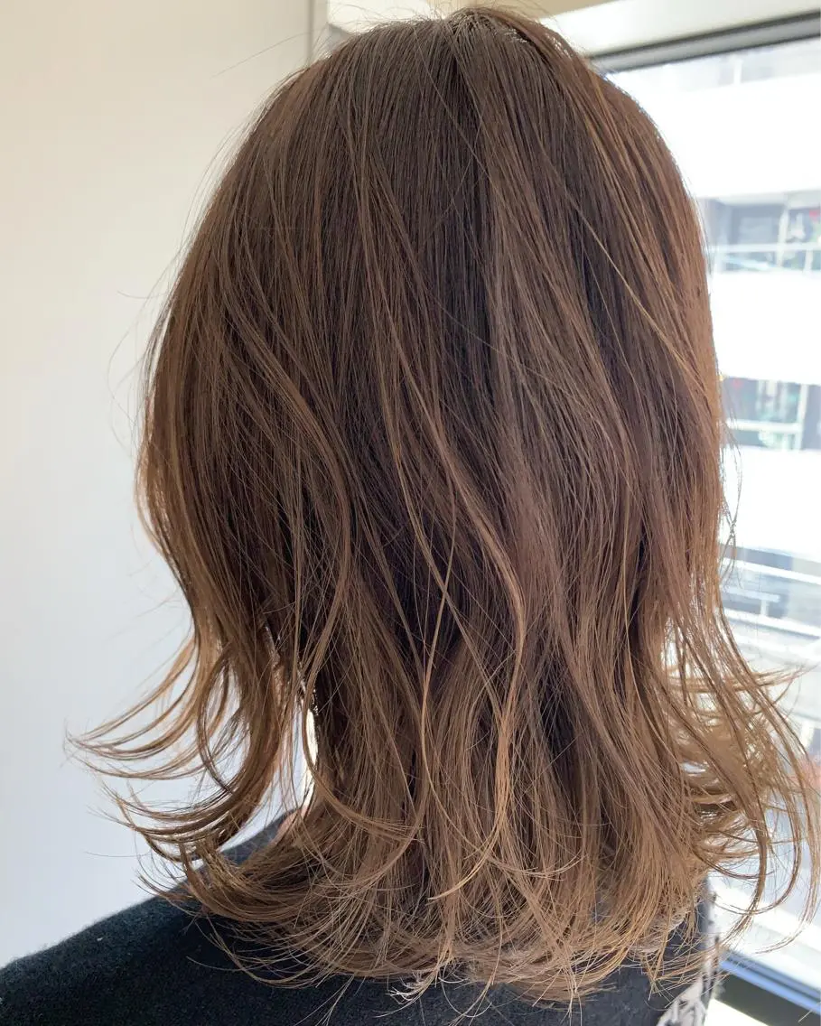 ミディアム カラー ヘアカラー 心斎橋韓国ボブ 好原良真のヘアスタイル