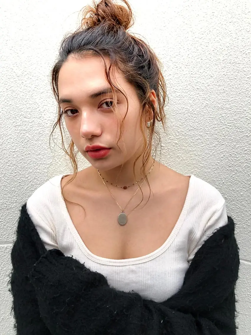 セミロング カラー カット ヘアカラー トリートメント 一ノ瀬 暁のヘアスタイル