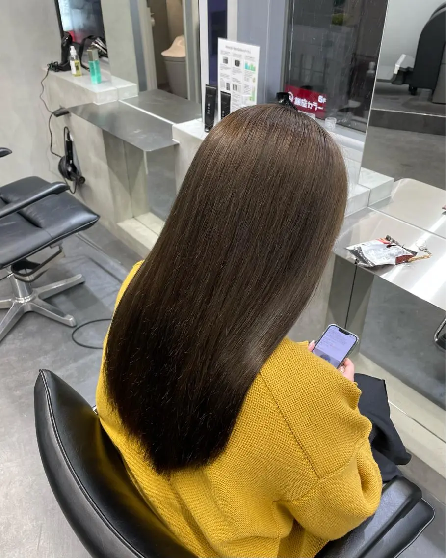 ロング カラー fifth 石川 凪のヘアスタイル