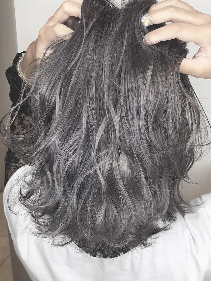 ミディアム 髪質改善 カラー専門店のヘアスタイル