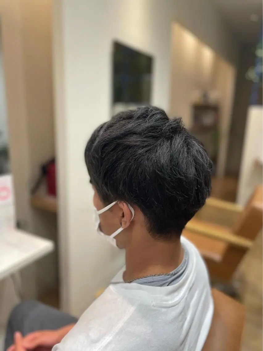 ショート 亀田 実花のヘアスタイル