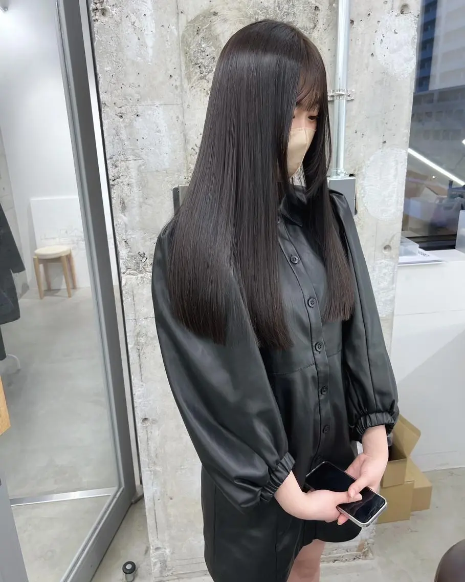 セミロング カラー パーマ ヘアアレンジ セミロングパーマ アディクシーカラー ベージュカラー ブリーチ ケアカラー ヘアケア特化型サロン newi 梅田のヘアスタイル