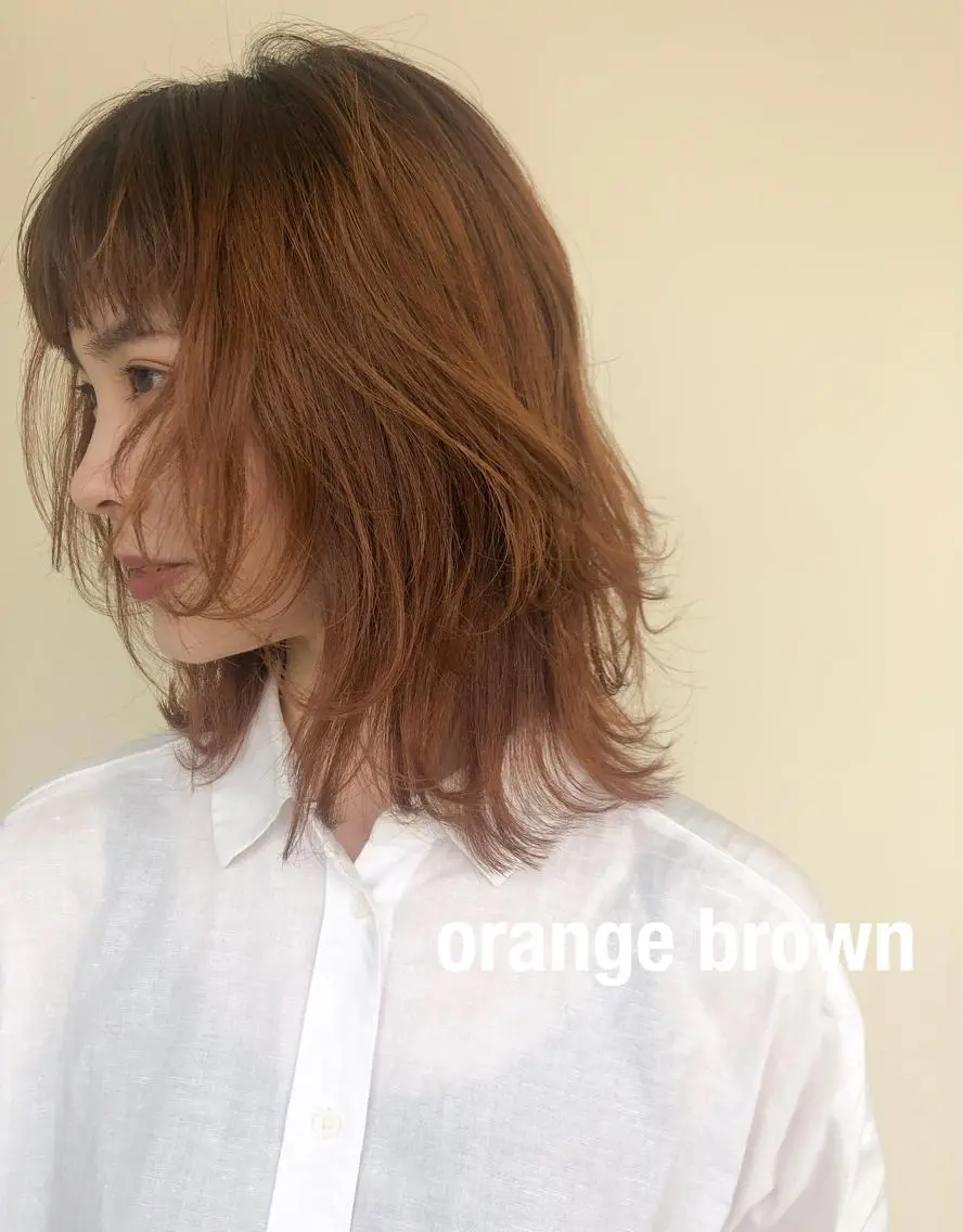 ミディアム オレンジブラウン ウルフカット Moca 〰️のヘアスタイル