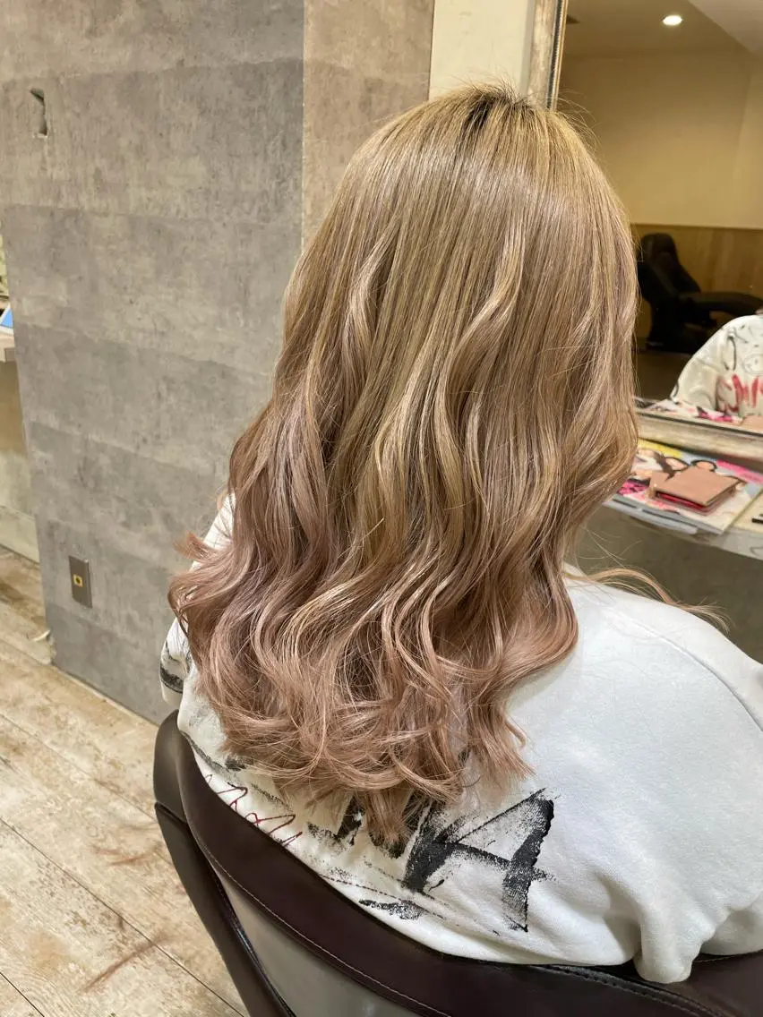 セミロング カット 小顔/似合わせカット 杉山莉菜のヘアスタイル
