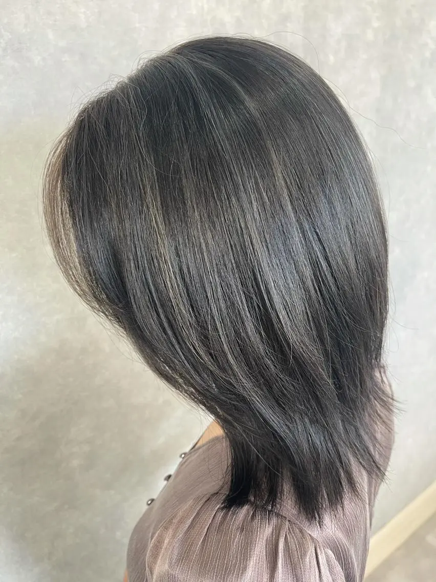 ミディアム ハイライト カット ヘアカラー トリートメント 一ノ瀬 暁のヘアスタイル