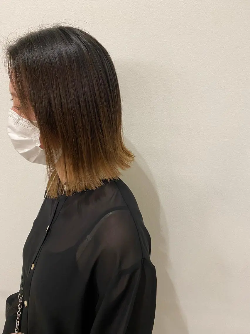 ミディアム 大久保 梨音のヘアスタイル
