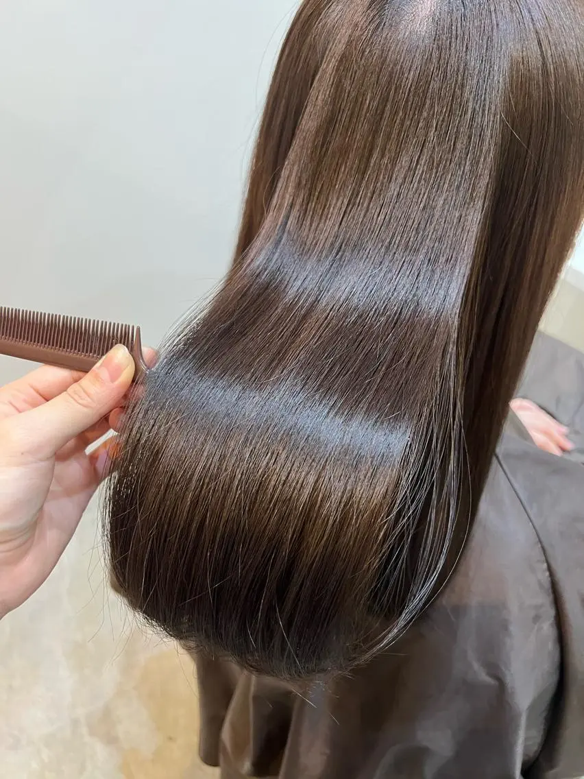 ミディアム カット ヘアカラー トリートメント 【髪質改善特化】 鈴木 笑のヘアスタイル