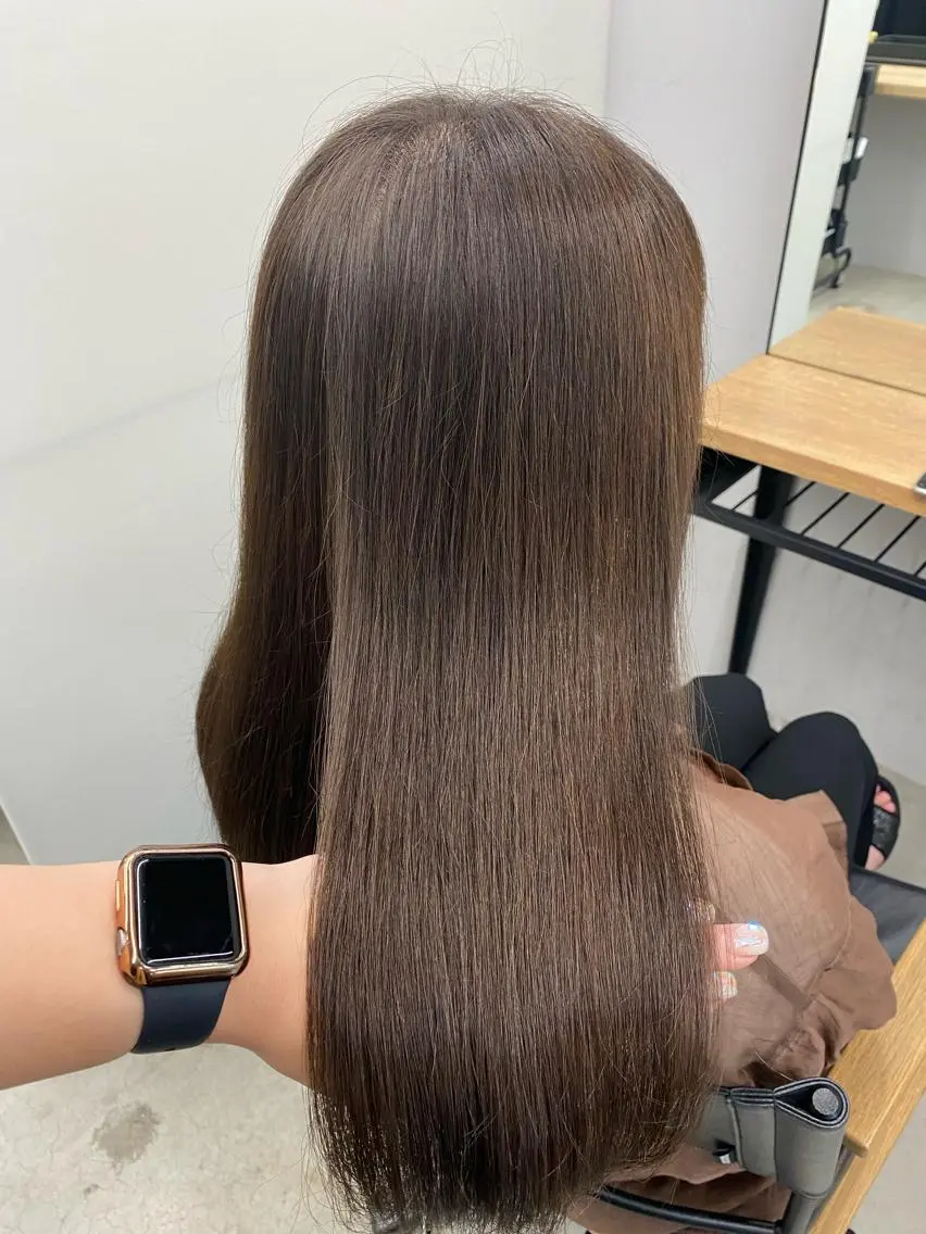 ミディアム ヘアカラー トリートメント ナガイ アヤのヘアスタイル