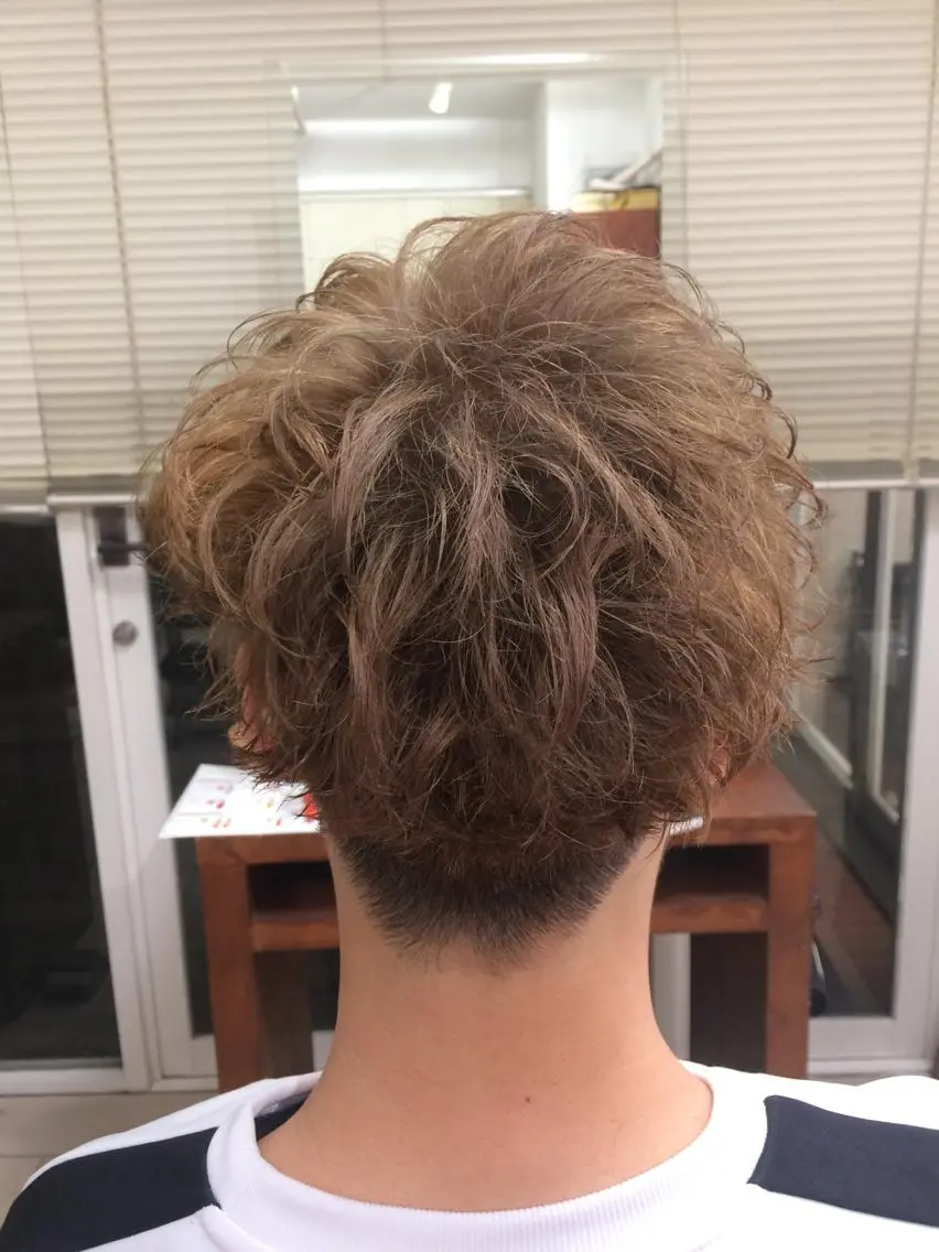 カラー パーマ メンズ メンズパーマの巨匠 鈴木純のヘアスタイル