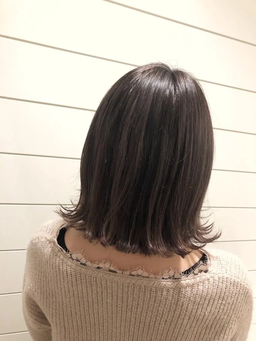 ミディアム カラー グレージュ パープルカラー 🍊新宿南口🍊 ERINAのヘアスタイル