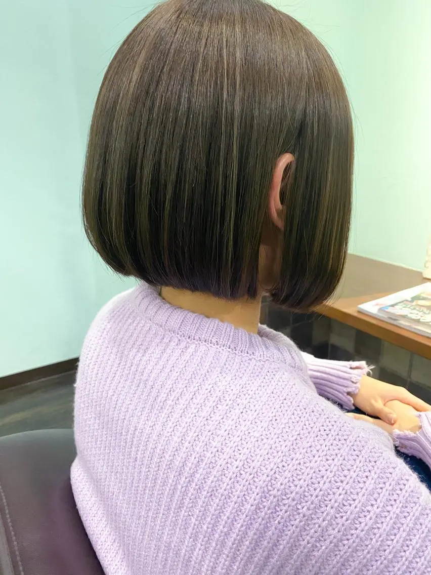 ショート 秋月 亜耶のヘアスタイル