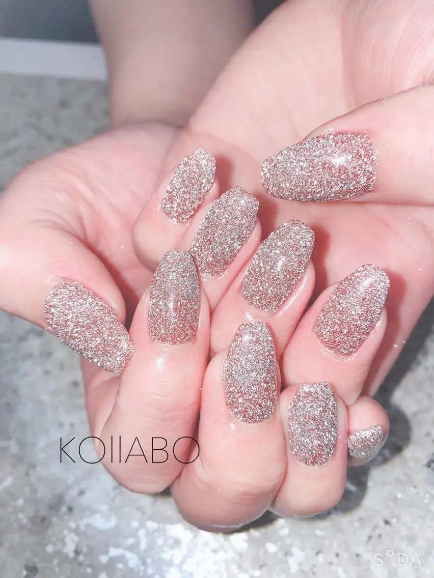 ネイル KOLLABO nailのネイルデザイン