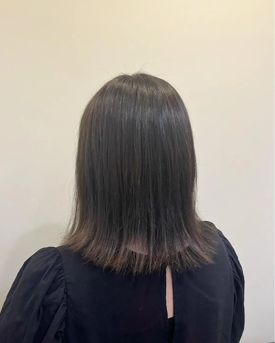 カラー ベージュカラー オリーブベージュ KOKORO 中村 朱里のヘアスタイル