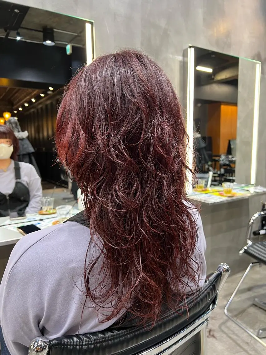 ロング カラー パーマ カット ヘアカラー パーマ 圧倒的デザイン力 店長🎨RENAのヘアスタイル