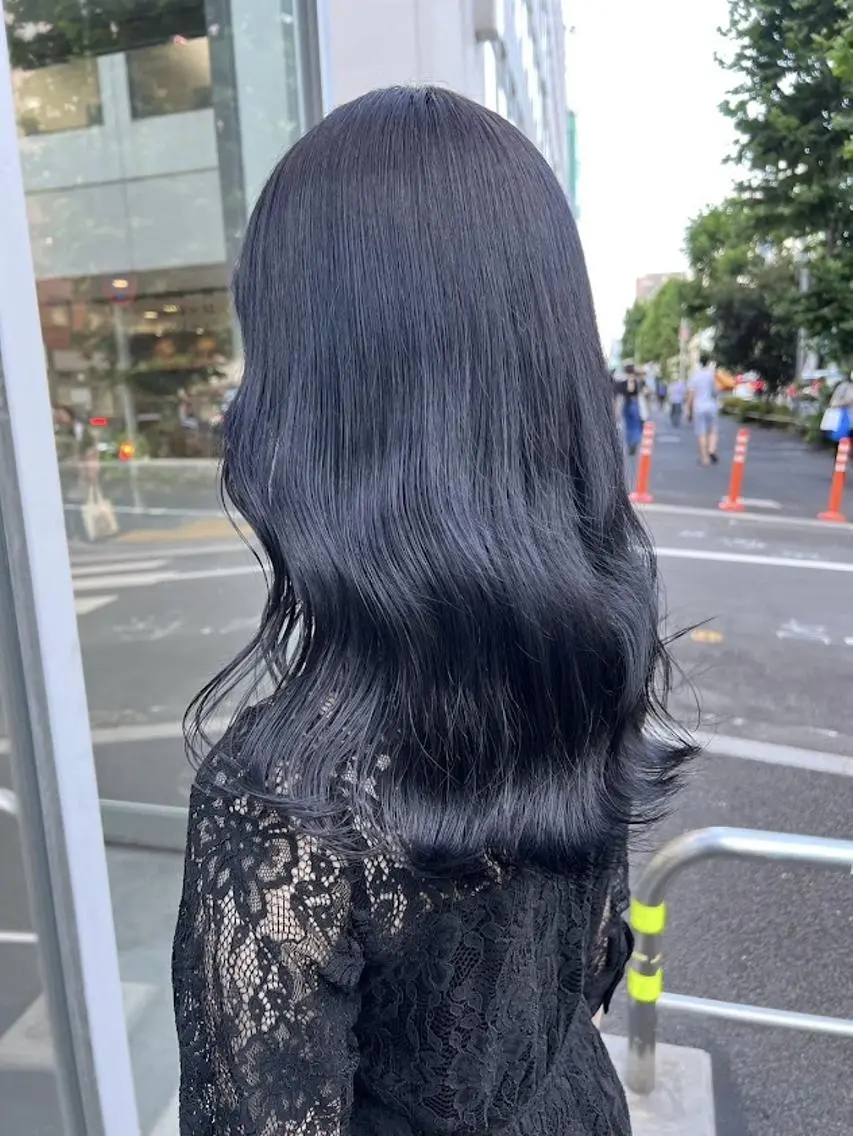 カラー 🪞THEATER 表参道店🩰のヘアスタイル