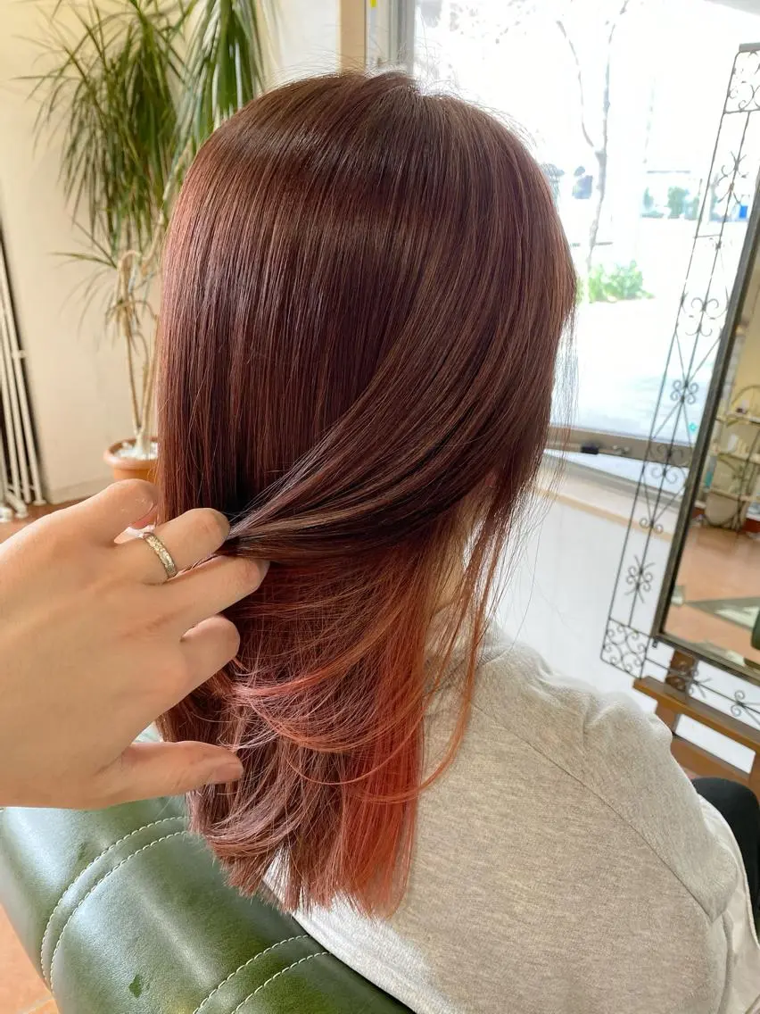 セミロング カラー ヘアカラー トリートメント 石井 佑樹のヘアスタイル