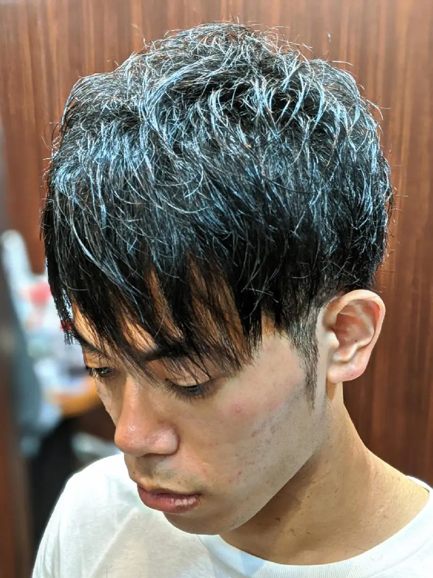 ショート パーマ 田知本 遼のヘアスタイル