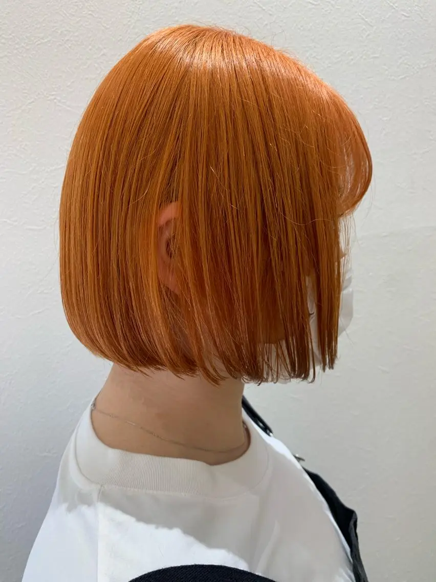 ショート カラー ブリーチ オレンジ ボブ カット ヘアカラー トリートメント hubhair レイヤー/透明感のヘアスタイル