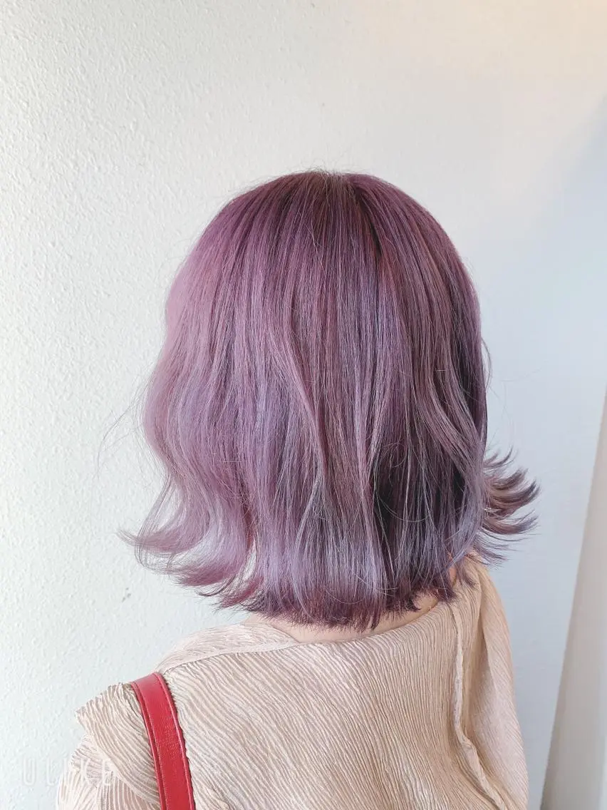 セミロング カラー ハイトーンカラー ラベンダーカラー ヘアカラー 似合わせ/ カラー.岡田友仁のヘアスタイル