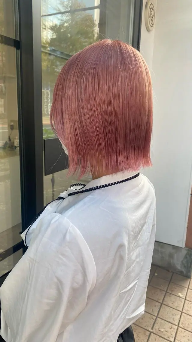 ショート カラー カット ヘアカラー 縮毛矯正 トリートメント RURI韓国ボブ 🇰🇷タッセルボブのヘアスタイル