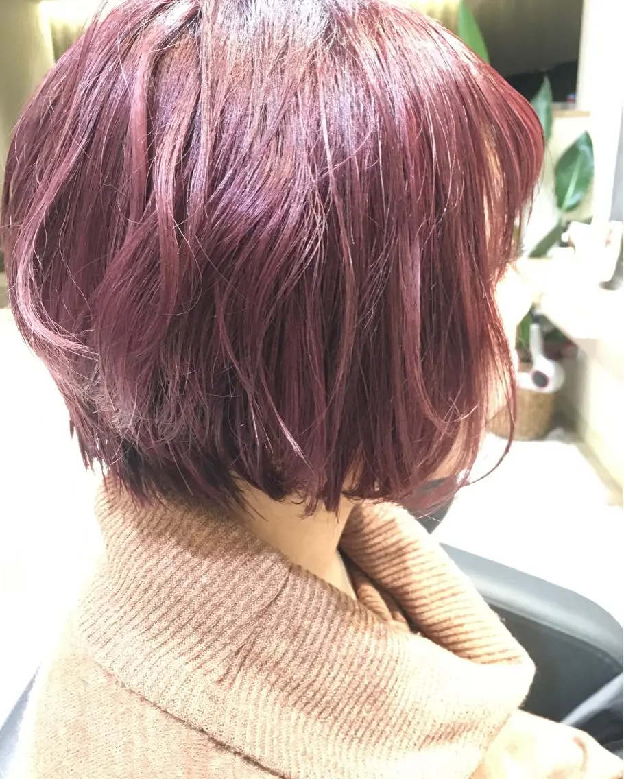ショート ミディアム カラー ブリーチ ピンクカラー レッドカラー バイオレットカラー 小林 京介のヘアスタイル