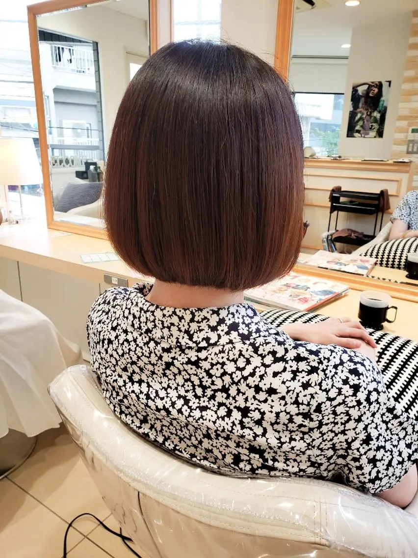 ミディアム パーマ カット 縮毛矯正 トリートメント 美髪⭐︎髪質改善 井上 康司のヘアスタイル