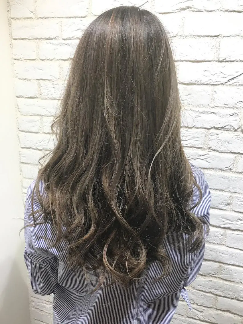 ロング カラー Neale.♡ ROLA京橋のマツエク・マツパデザイン