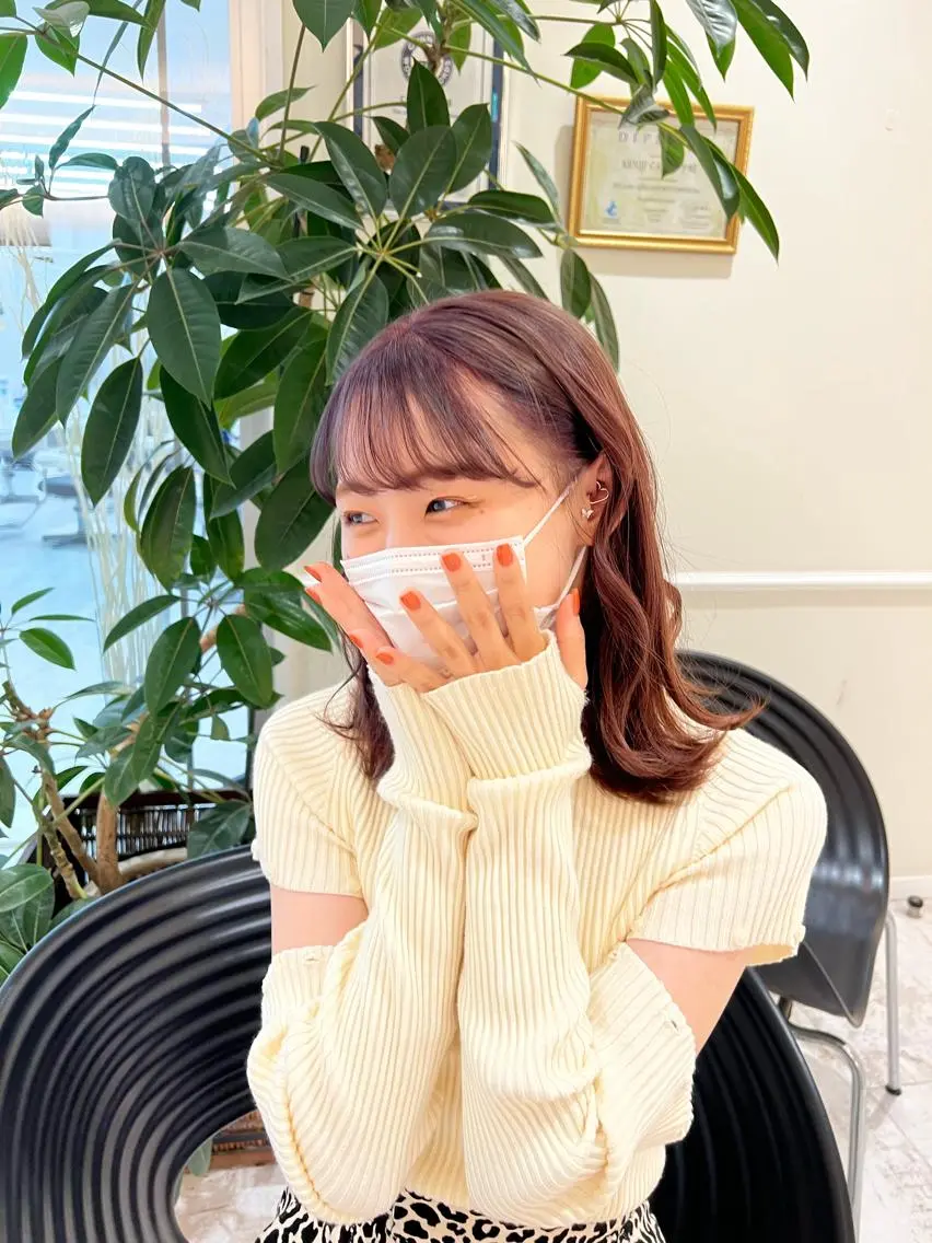 セミロング カラー 🍏すがの みき🍏のヘアスタイル