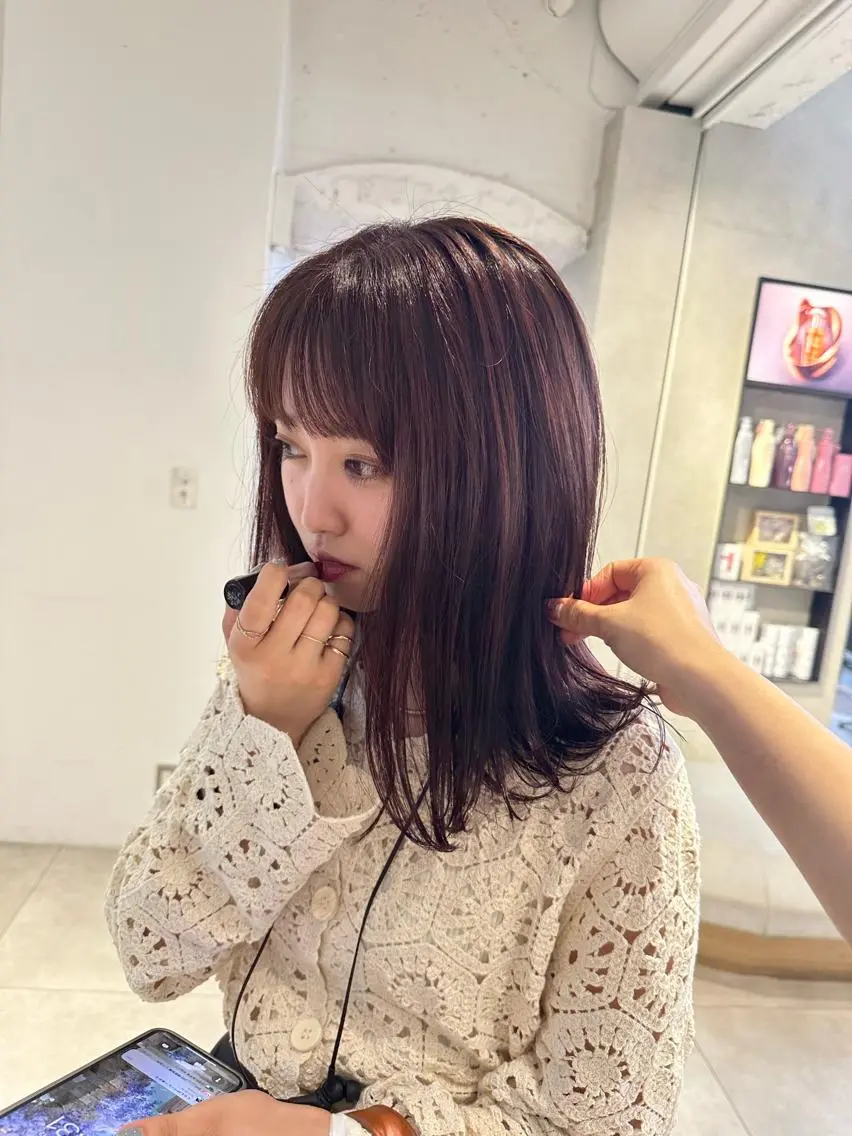 ミディアム ピンクブラウン 韓国ヘアメンズ・レデ ィース特化ミクのヘアスタイル