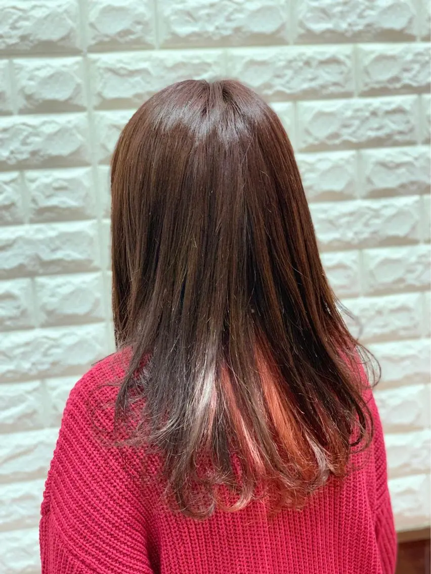 セミロング カラー インナーカラー Ebise Kazunoriのヘアスタイル