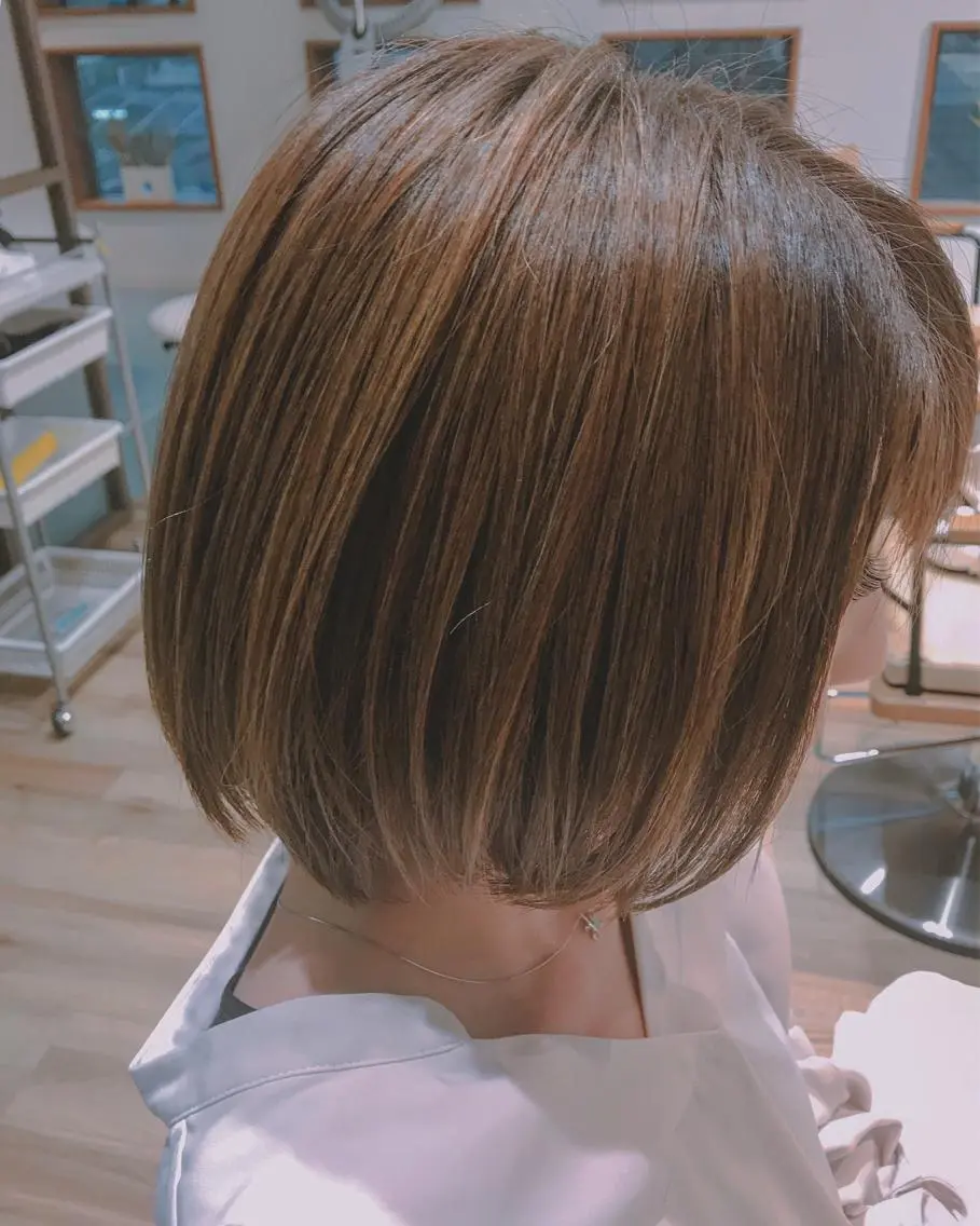 ミディアム カラー ハイライトカラー ボブ ハイライト 稲荷 友美のヘアスタイル