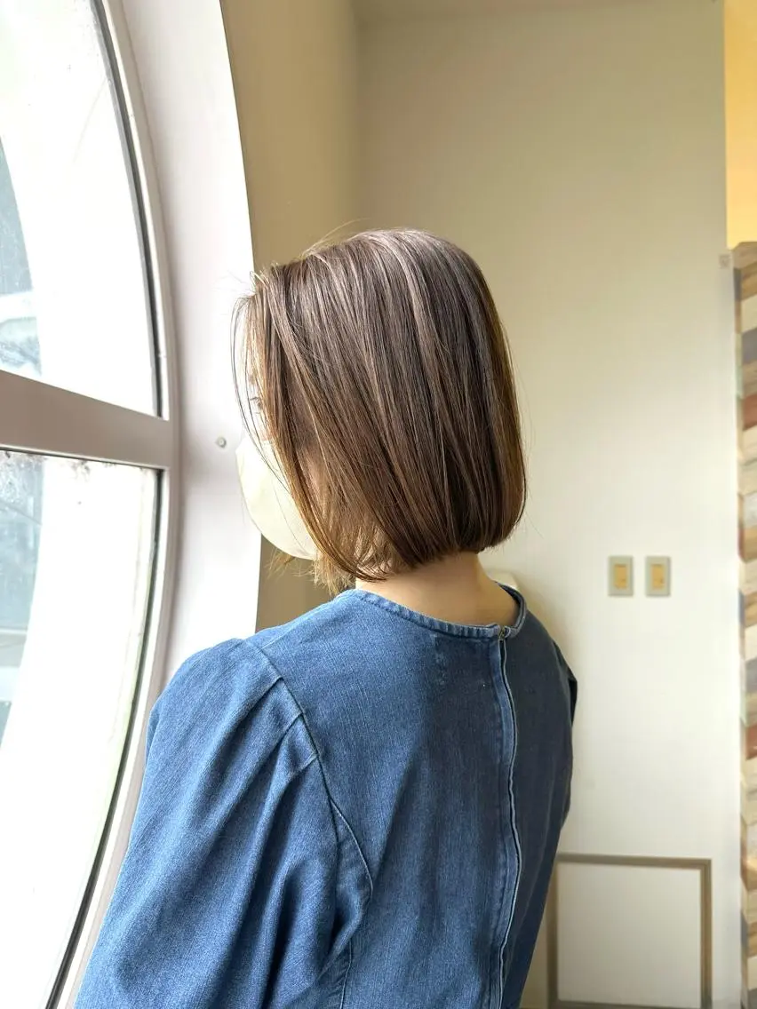ミディアム トリートメント NAKAHARA TSUKUSHIのヘアスタイル