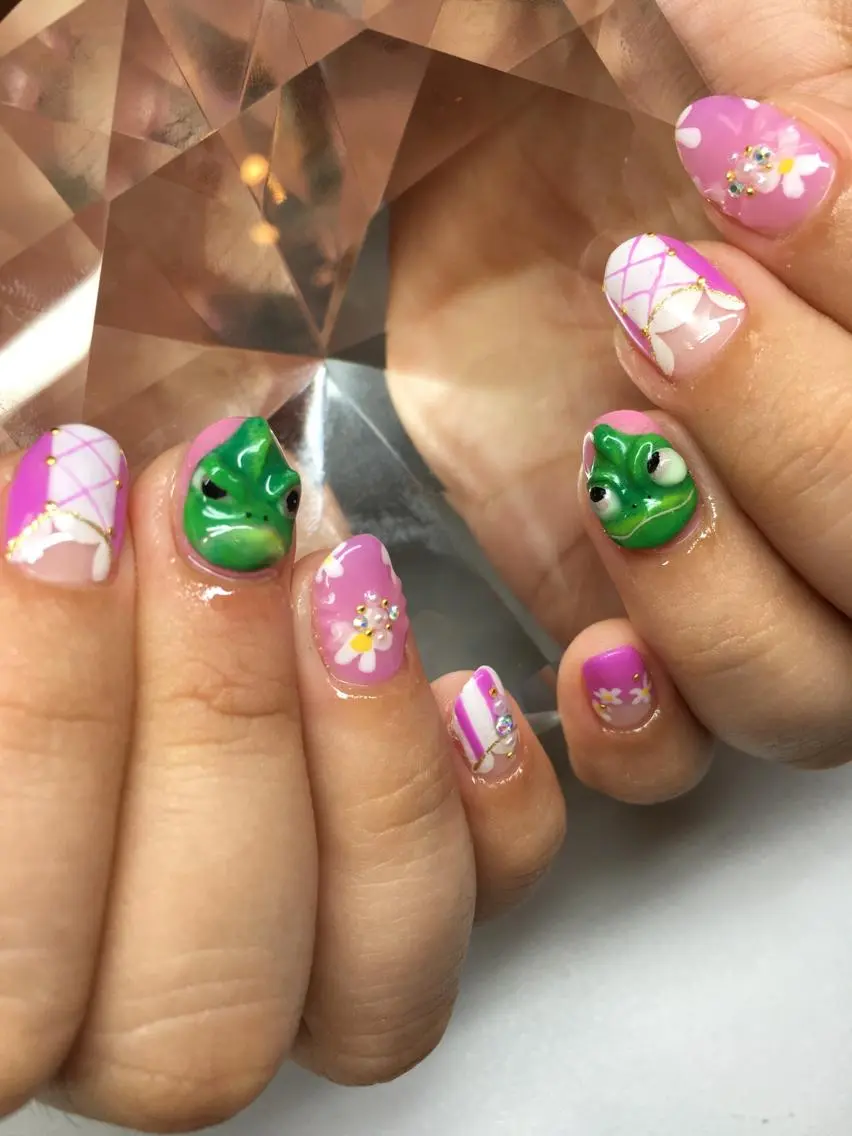 ネイル ハンドネイル glow_ nailのネイルデザイン