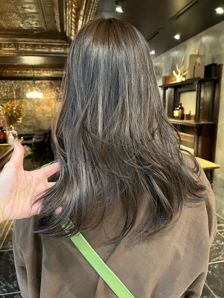 ロング カラー 圧倒的デザイン力 店長🎨RENAのヘアスタイル