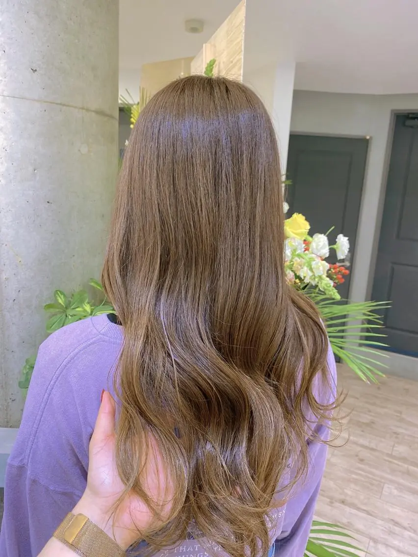 ロング カラー ベージュカラー 透明感カラー オレンジ ハイトーン特化サロン 🍑momo🍑のヘアスタイル