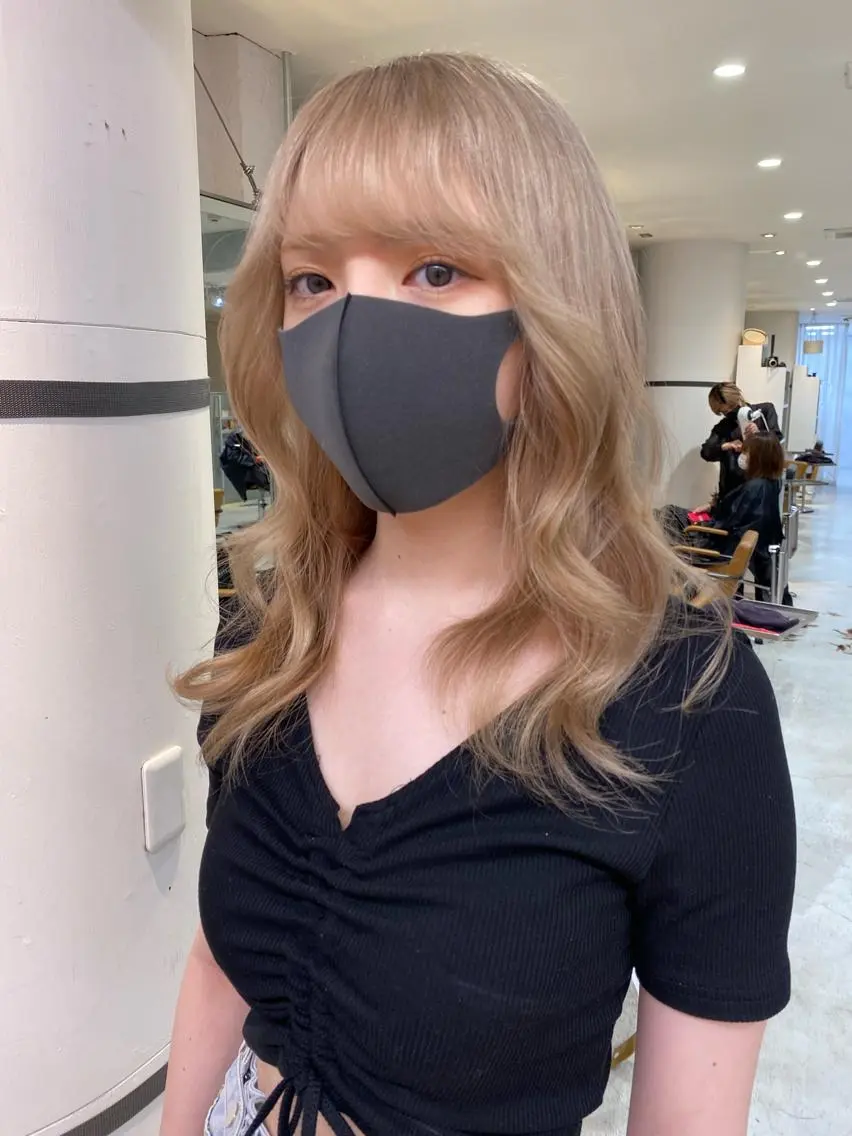セミロング カラー バレイヤージュ ブリーチ ケアブリーチ ダブルカラー ハイライトカラー welring hair salonのヘアスタイル