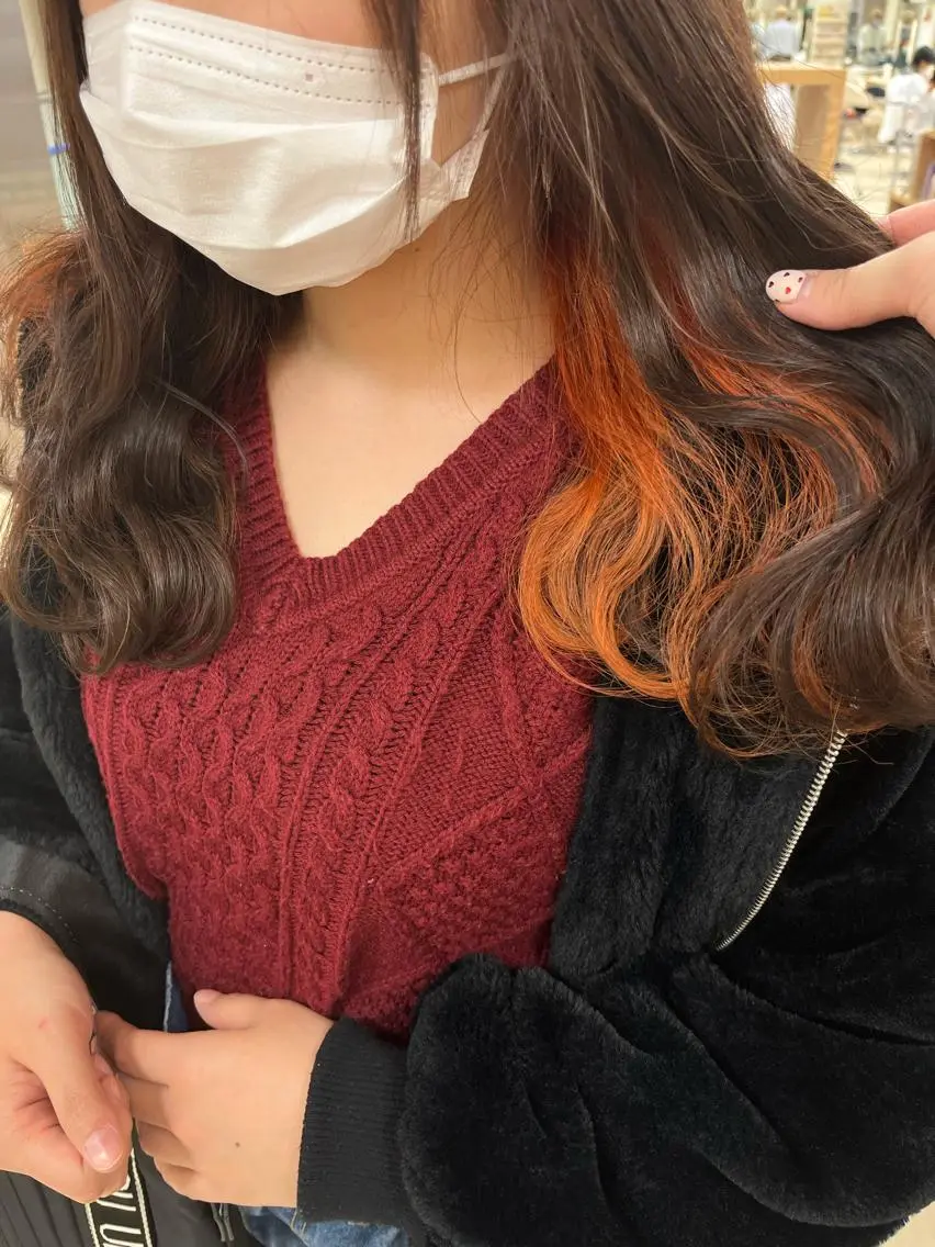 セミロング カラー 暖色/ブリーチカラー 🎀 M i k uのヘアスタイル