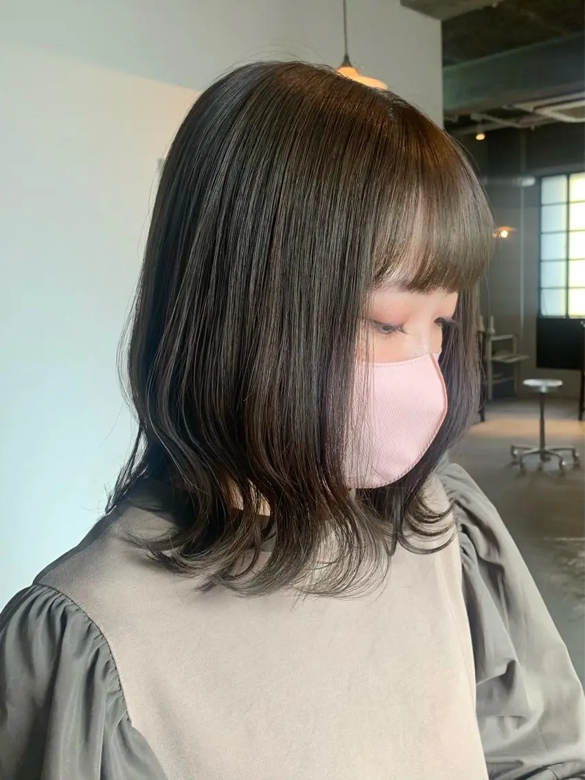 ミディアム カラー ブリーチ 透明感カラー ダブルカラー ブリーチなしカラー room3小出 奈央子のヘアスタイル