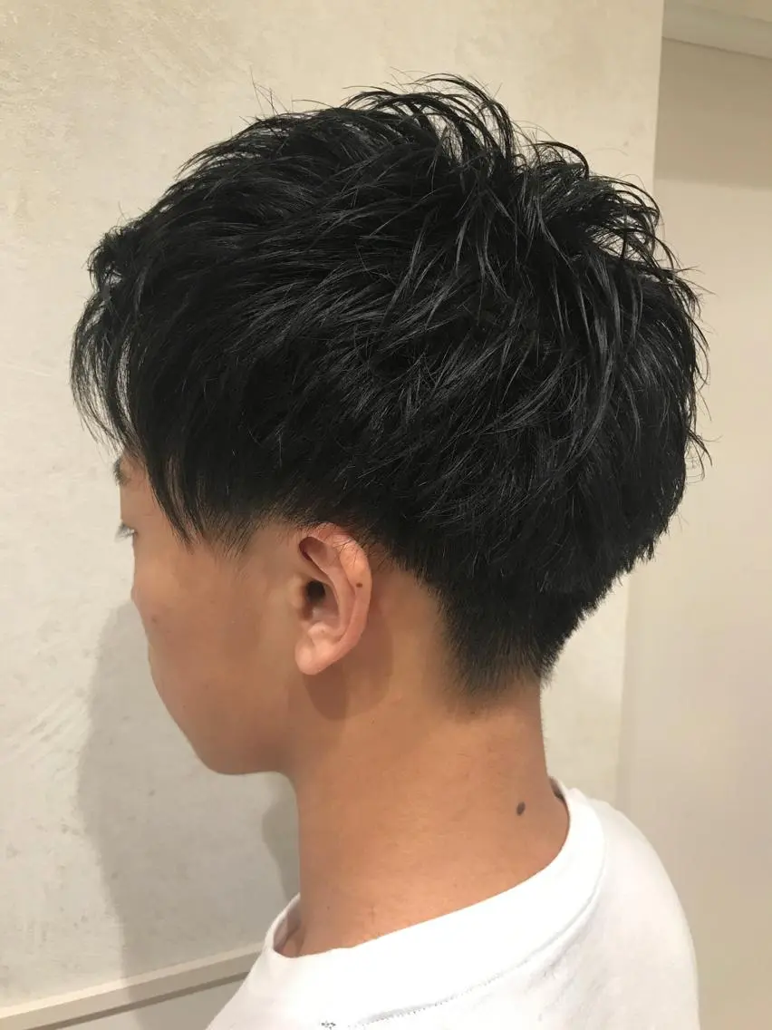 ショート メンズ モヒカン メンズショート 刈り上げ ショートヘア Vir by browのヘアスタイル