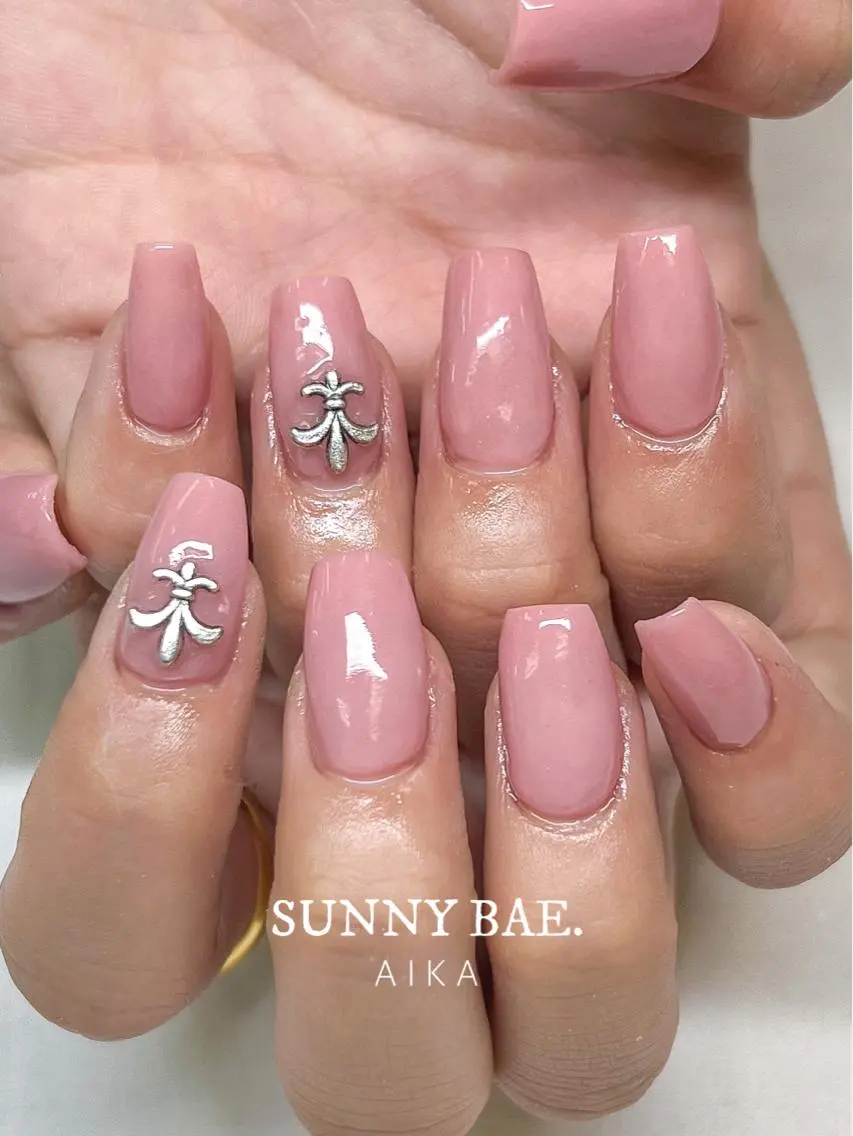 ネイル アートネイル キラキラネイル ロングネイル スカルプネイル ショートネイル Made By AIKAのネイルデザイン