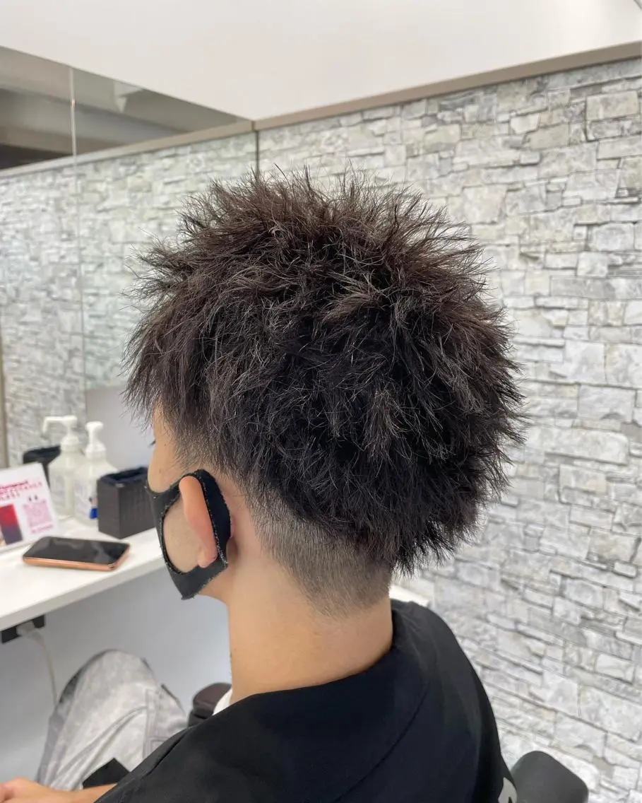 ショート ツイストパーマ カット パーマ 石崎 直也のヘアスタイル