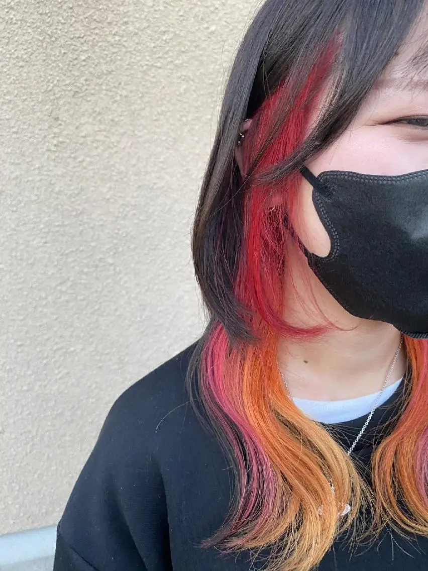 ミディアム カラー ブリーチ トリートメント おだ ももかのヘアスタイル