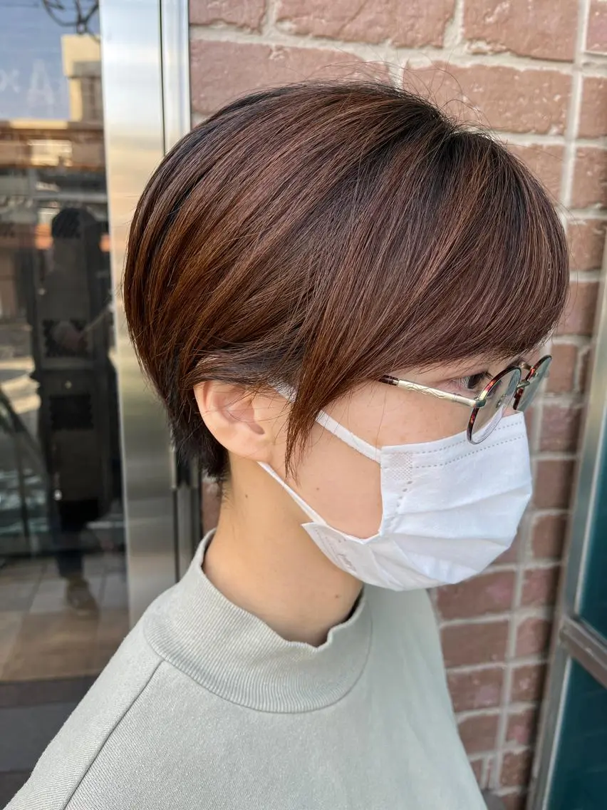 ショート カラー パーマ ヘアアレンジ メンズ キッズ ネイル マツエク・マツパ アイブロウ メンズブリーチ メンズハイライト メンズインナーカラー メンズ韓国風 ブリーチ 久木原 ゆりのヘアスタイル