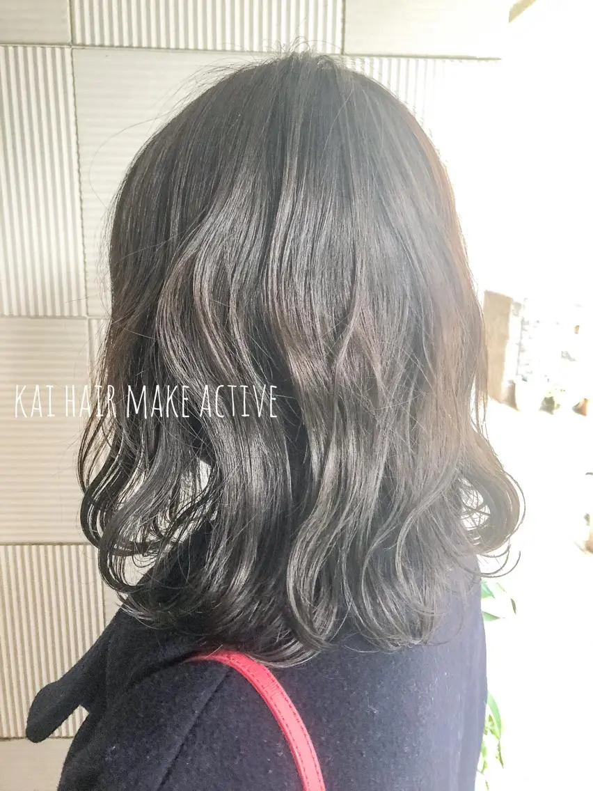 セミロング カラー ヘアアレンジ ブルーカラー ブルージュ カット ヘアカラー トリートメント 坂東 秀幸のヘアスタイル