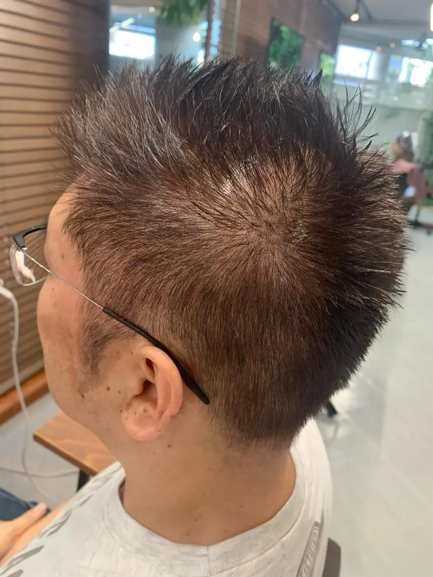 カラー 三好 羽美のヘアスタイル