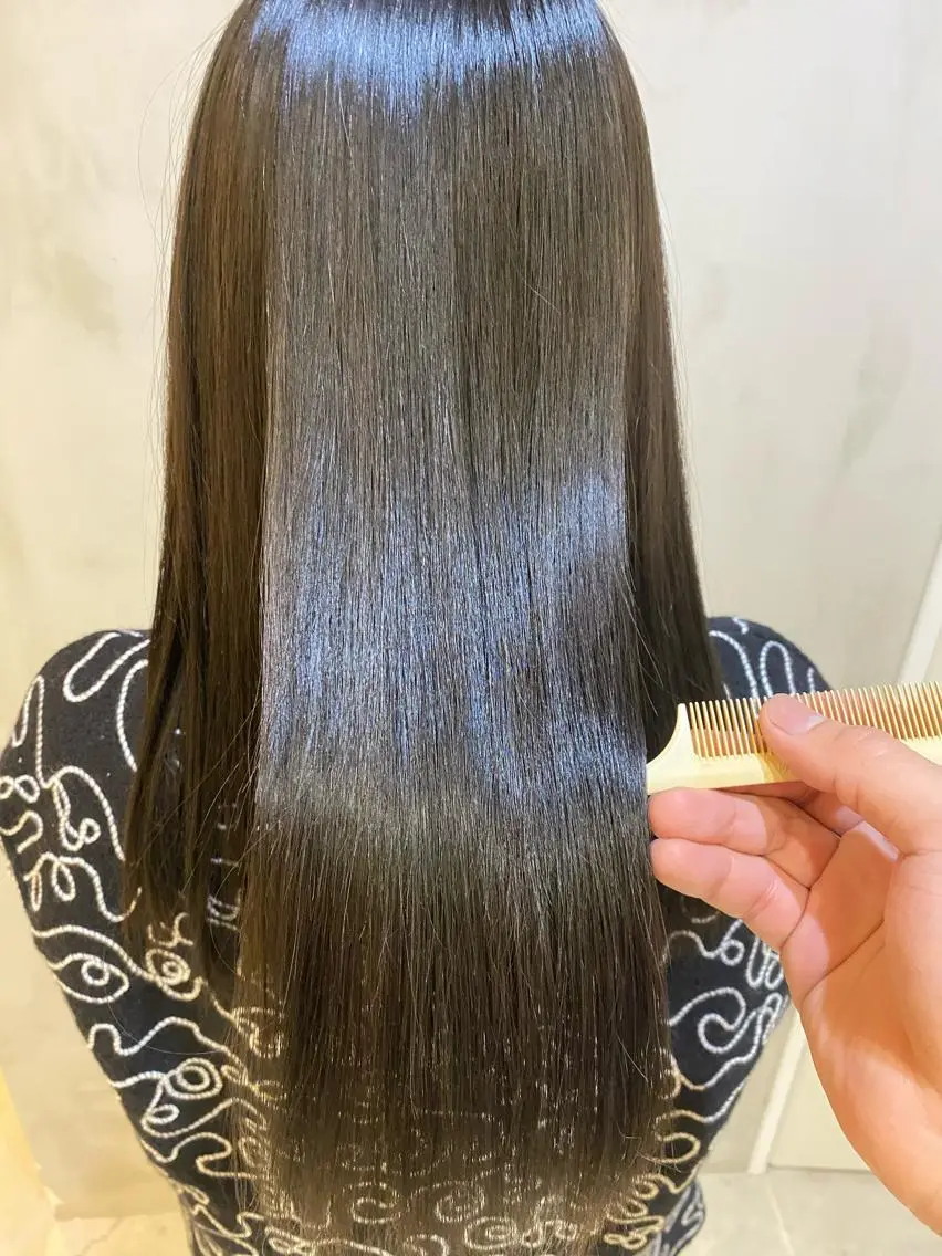 セミロング カラー ヘアアレンジ ネイル マツエク・マツパ 透明感カラー ハイライトカラー 外国人風カラー ハイライト ヨシンモリ 夜23時まで予約🉑 reverieあきらのヘアスタイル